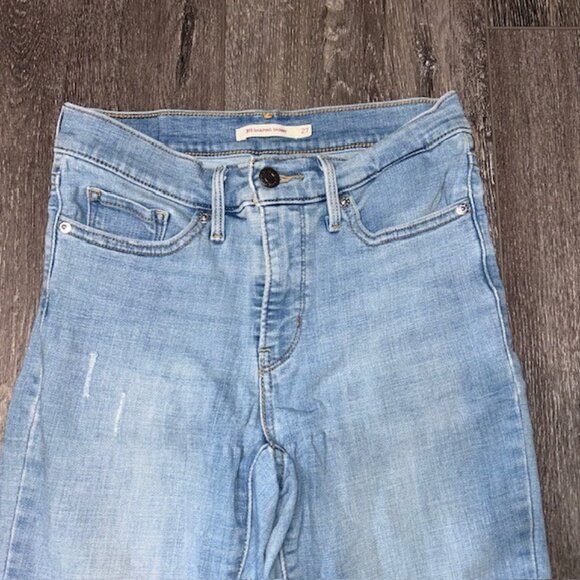 Levi's Women's 311 Shaping Skinny Jeans 27 X 32 Distressed Stretchy Light Wash - Picture 3 of 8